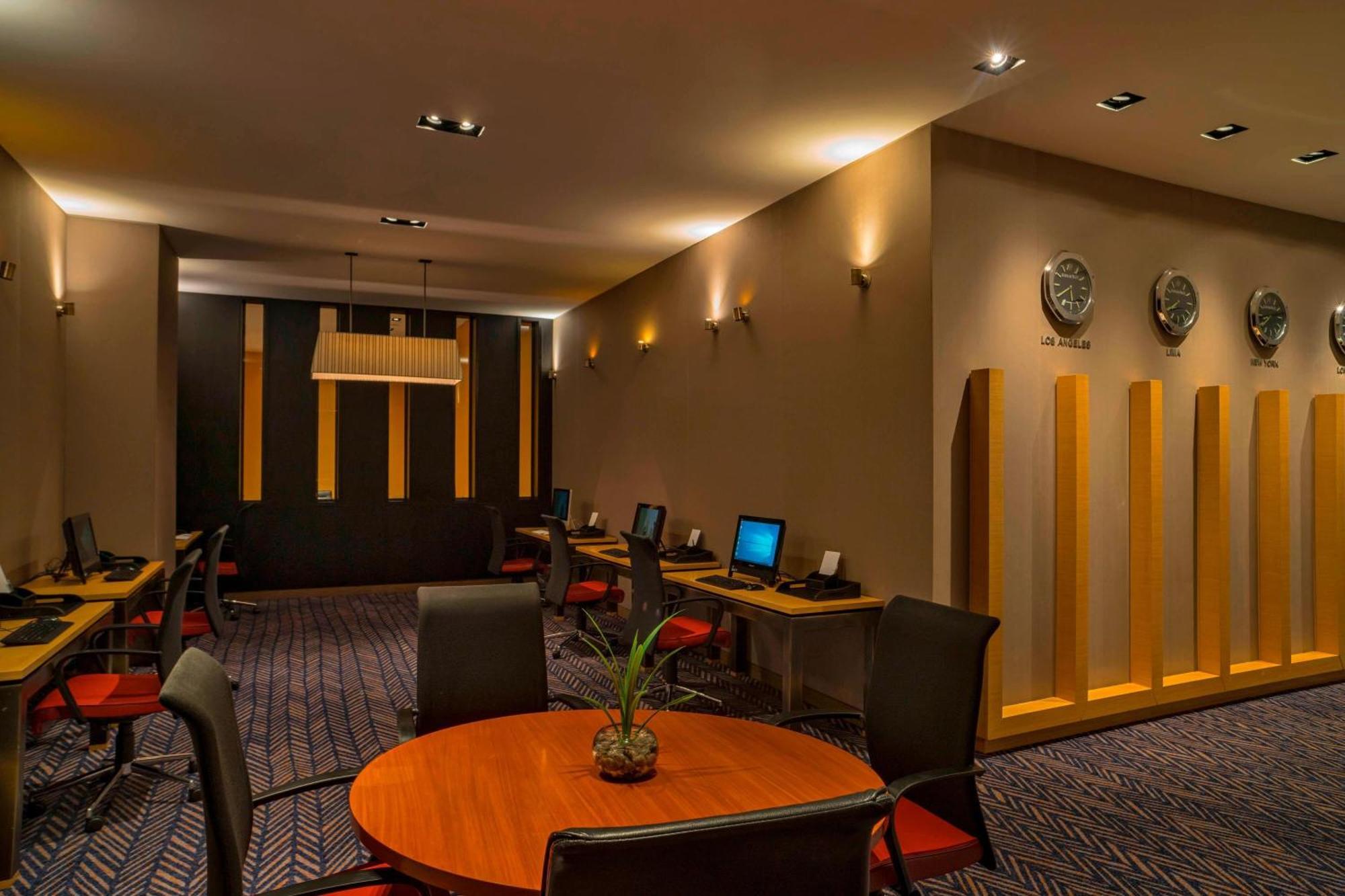 The Westin Lima Hotel & Convention Center Ngoại thất bức ảnh