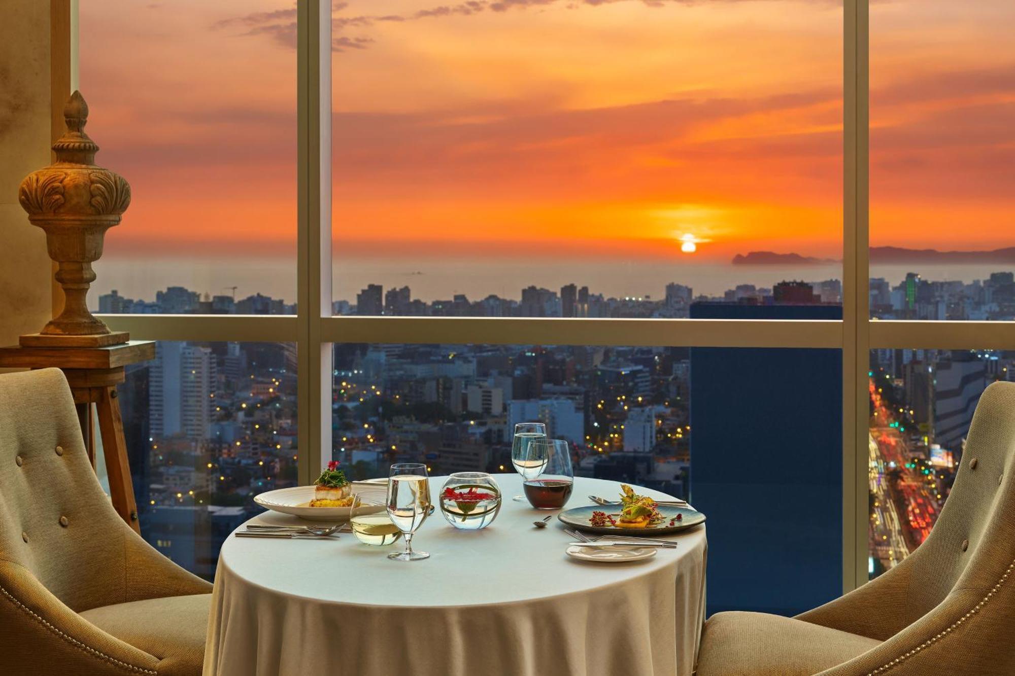 The Westin Lima Hotel & Convention Center Ngoại thất bức ảnh