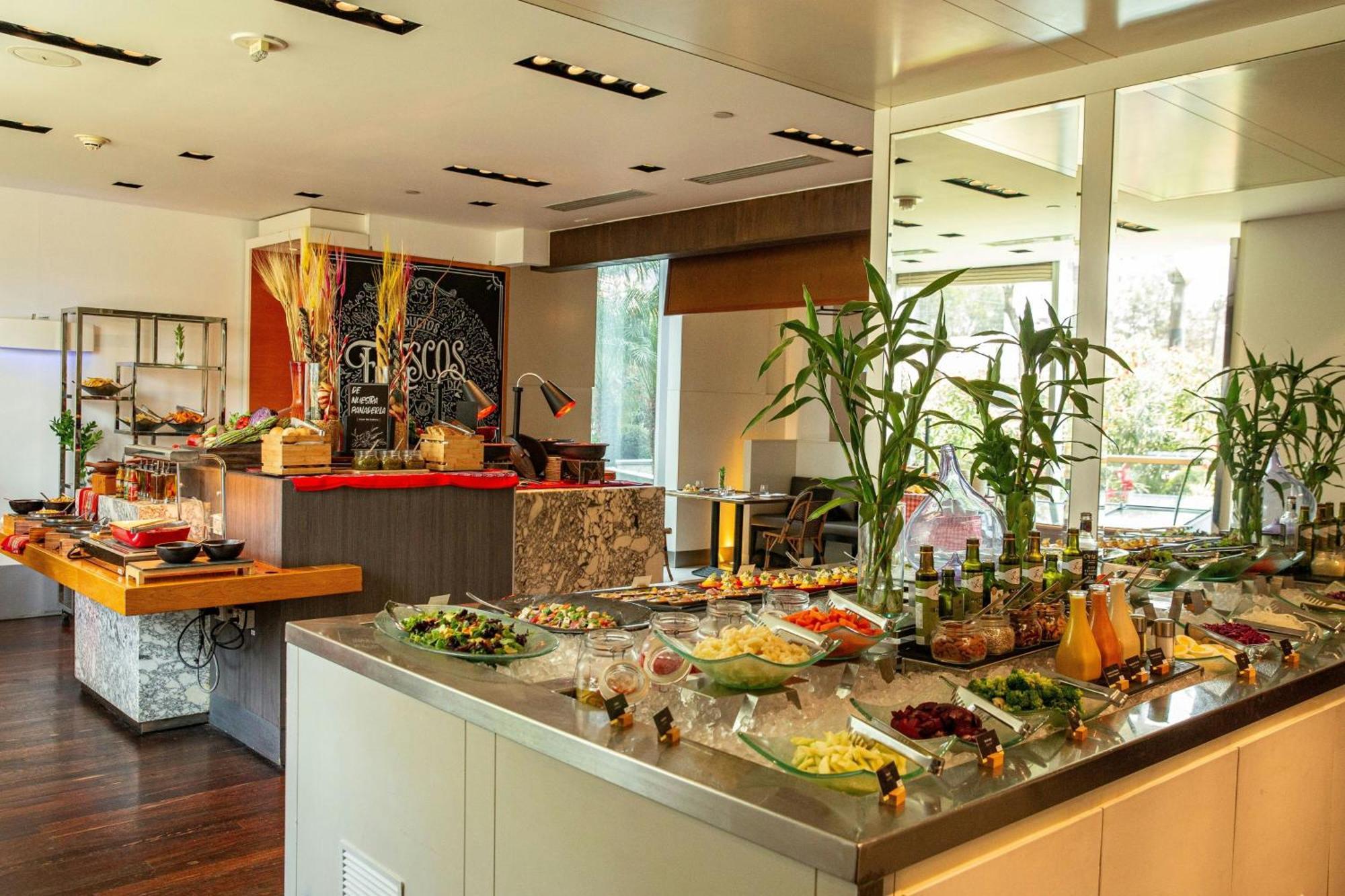 The Westin Lima Hotel & Convention Center Ngoại thất bức ảnh